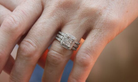 Zásnubní prsten: Jaký zvolit materiál?