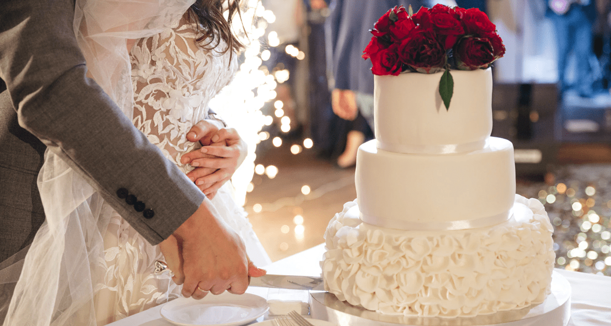 Jak velký dort na svatbu? Ke slovu přichází matika